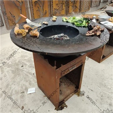 Открытый кухонный гриль-барбекю из кортеновской стали