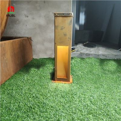 Квадратный светодиодный столбик