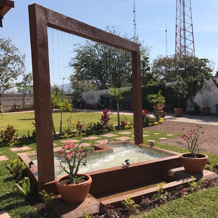 Customized Garden Water Fountain