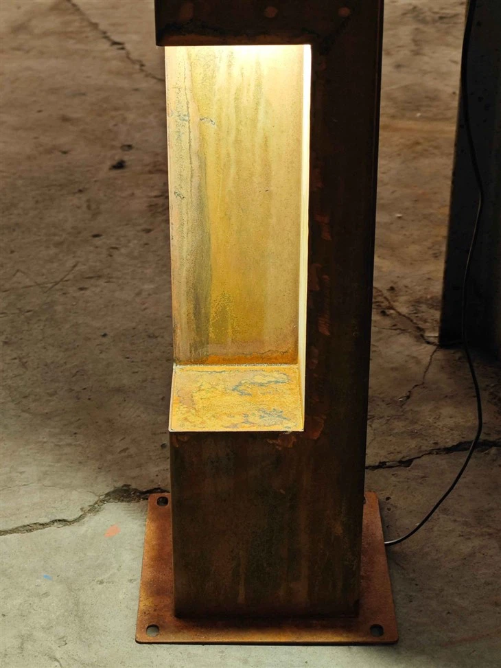 Metal Rusty Outdoor LED Bollard Light