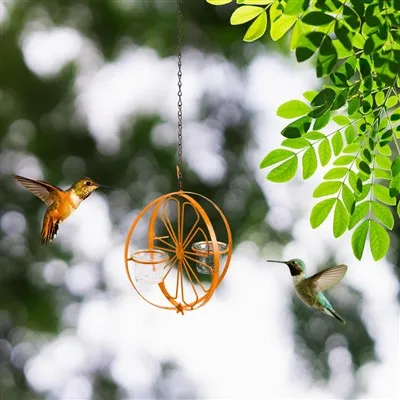 Функциональная кормушка для птиц колибри
